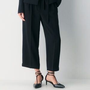 Aritzia Effortless Pant Cropped Crepette